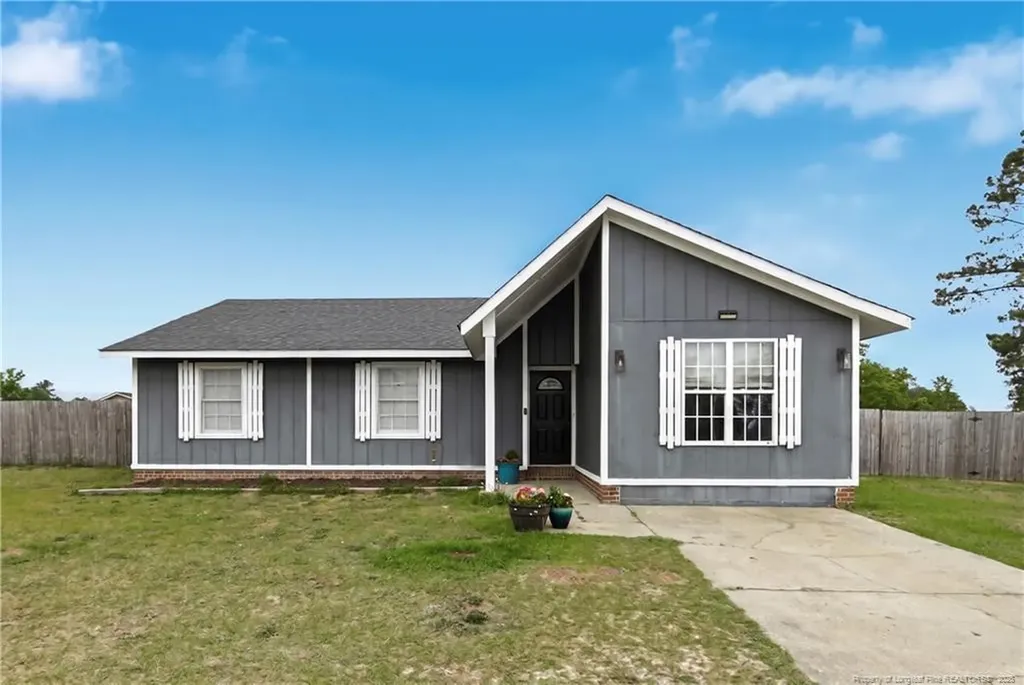 6300 Bretton Woods Drive Hope Mills NC 28348