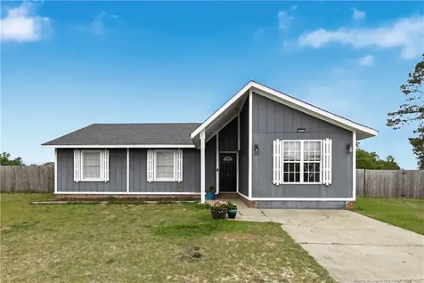 6300 Bretton Woods Drive Hope Mills NC 28348