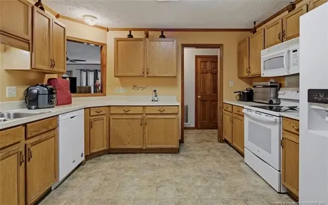 132 Spring Valley Drive Raeford NC 28376