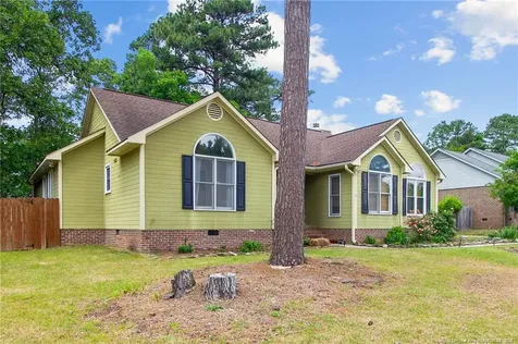 1286 Exeter Lane Fayetteville NC 28314