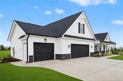 22 Grady Farm Way Benson NC 27504