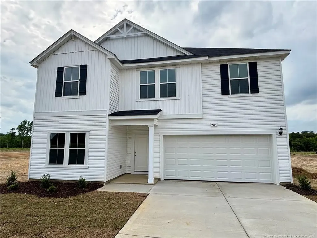 203 Hallwood Drive Pikeville NC 27863