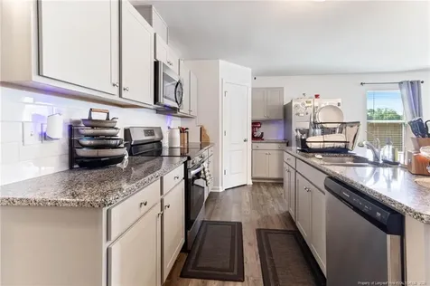 195 Bracknell Lane Raeford NC 28376