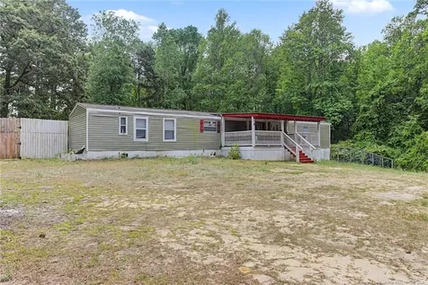 6509 Causeway Street Hope Mills NC 28348