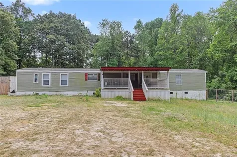 6509 Causeway Street Hope Mills NC 28348
