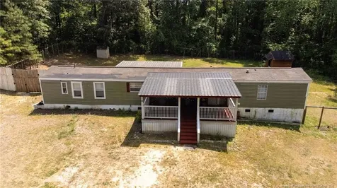 6509 Causeway Street Hope Mills NC 28348