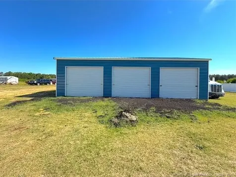 841 Blanchard Saint Pauls NC 28384