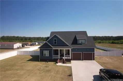 841 Blanchard Saint Pauls NC 28384
