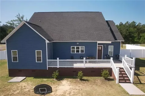 841 Blanchard Saint Pauls NC 28384