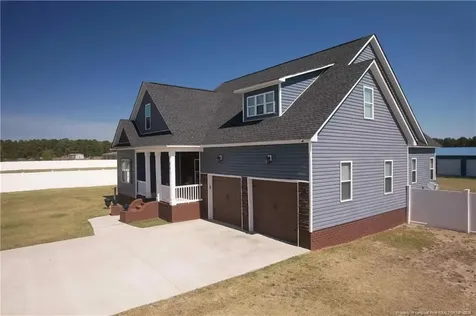 841 Blanchard Saint Pauls NC 28384