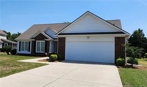6414 Walworth Road Fayetteville NC 28311