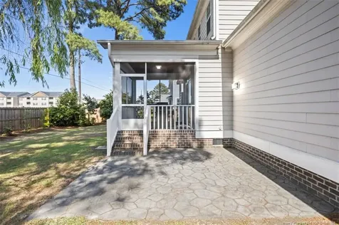 2712 Plum Ridge Road Fayetteville NC 28306