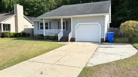 5595 Arapahoe Court Fayetteville NC 28304