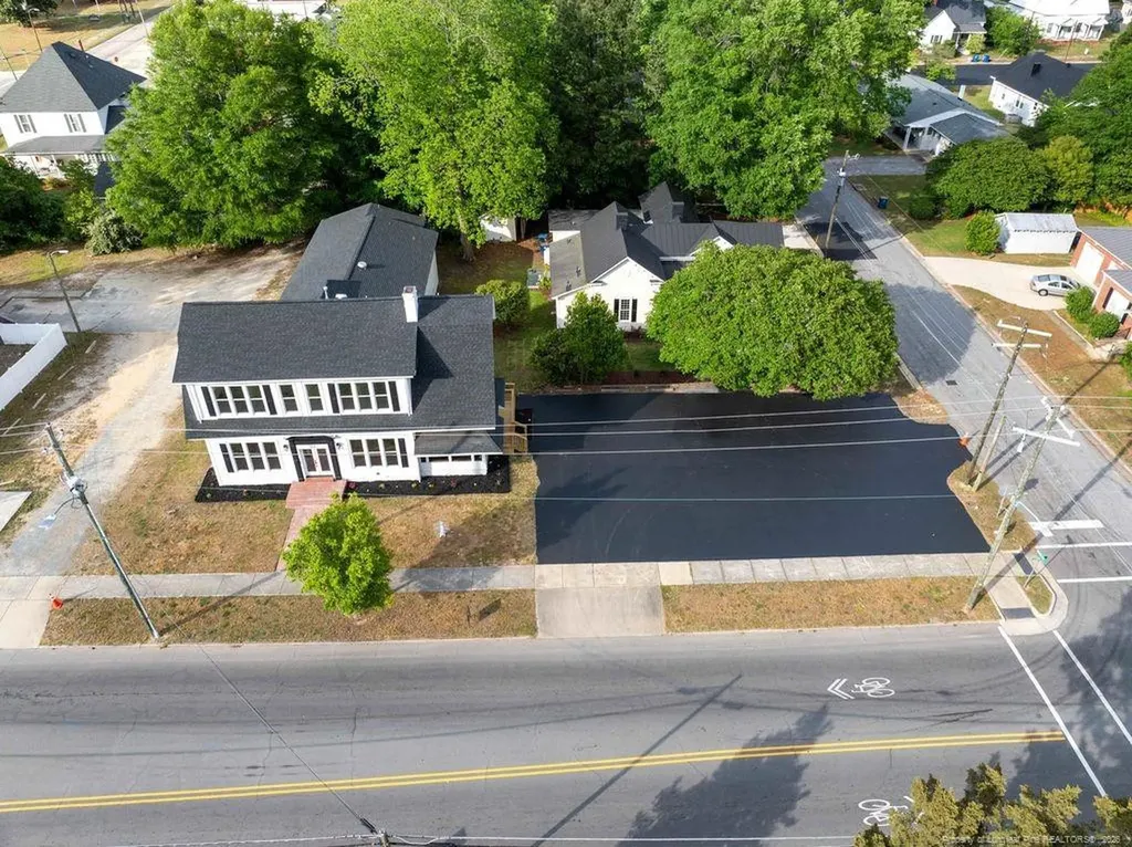 504 W Broad Street Dunn NC 28334
