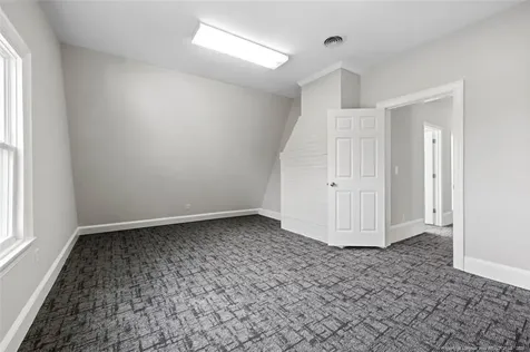 504 W Broad Street Dunn NC 28334