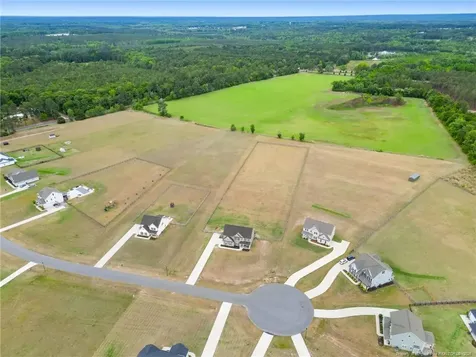 319 Rocking Horse Lane Raeford NC 28376