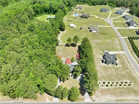 1621 John Mcmillan Road Hope Mills NC 28348