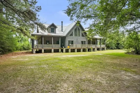 4119 Minnie Hall Road Autryville NC 28318