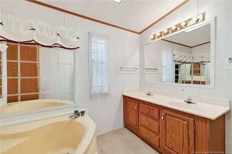 350 Welsh Road Raeford NC 28376
