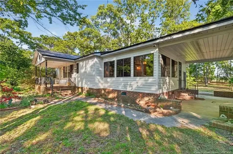 350 Welsh Road Raeford NC 28376