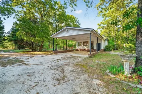 350 Welsh Road Raeford NC 28376