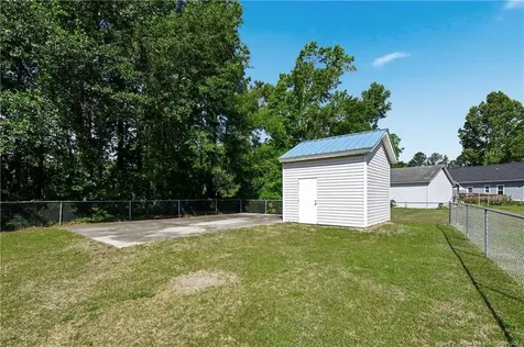 128 & 124 Skip A Rock Lane Hope Mills NC 28348