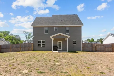 137 Vorster Road Raeford NC 28376