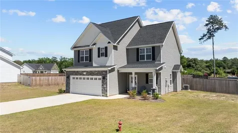 137 Vorster Road Raeford NC 28376