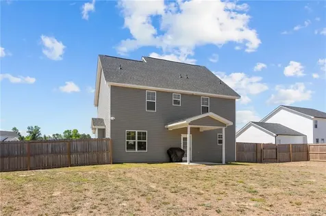 137 Vorster Road Raeford NC 28376