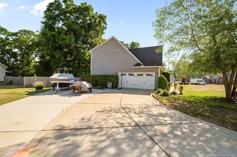 104 Hurdle Lane Raeford NC 28376