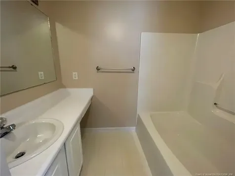 509 Meadowland Court Hope Mills NC 28348
