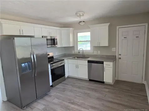 220 Cecil Avenue Spring Lake NC 28390