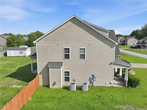 940 Pecan Grove Loop Hope Mills NC 28348