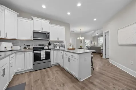 166 Nandina Court Fayetteville NC 28311