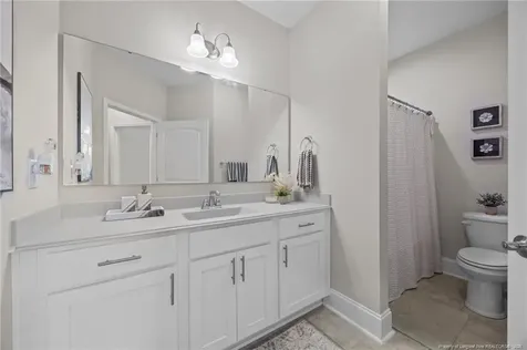 166 Nandina Court Fayetteville NC 28311