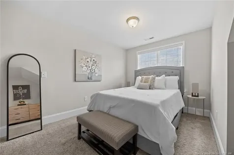 166 Nandina Court Fayetteville NC 28311