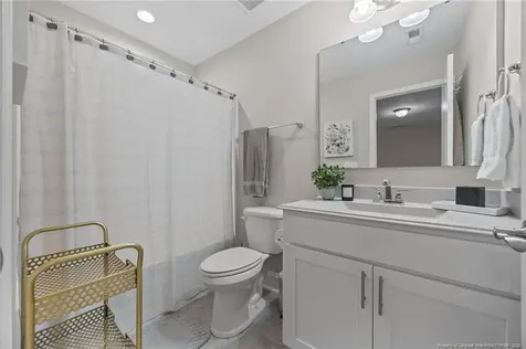 166 Nandina Court Fayetteville NC 28311