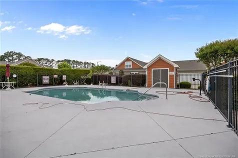 166 Nandina Court Fayetteville NC 28311