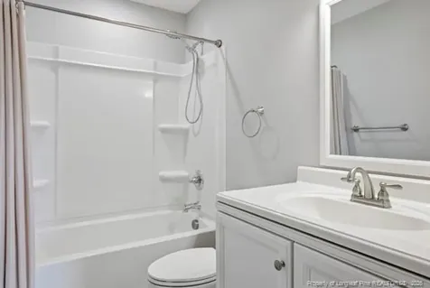 2448 Saltwood Road Fayetteville NC 28306