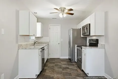 2448 Saltwood Road Fayetteville NC 28306