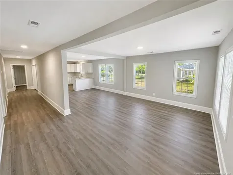 304 S Patterson Street Maxton NC 28364