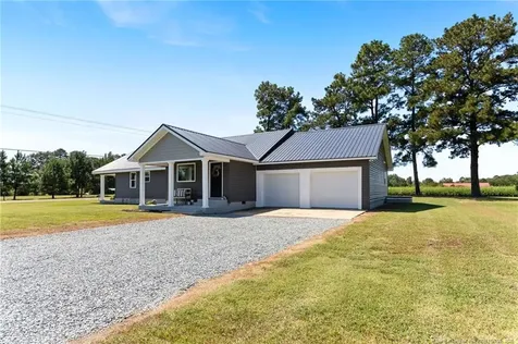 1283 Bethel Baptist Road Spring Lake NC 28390