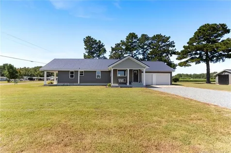 1283 Bethel Baptist Road Spring Lake NC 28390