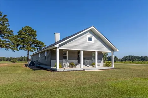 1283 Bethel Baptist Road Spring Lake NC 28390