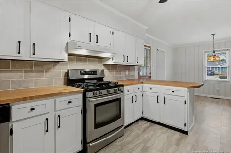 1913 Wayne Lane Fayetteville NC 28304