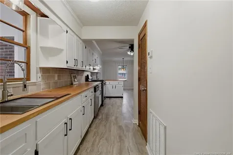 1913 Wayne Lane Fayetteville NC 28304