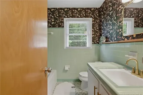 1913 Wayne Lane Fayetteville NC 28304
