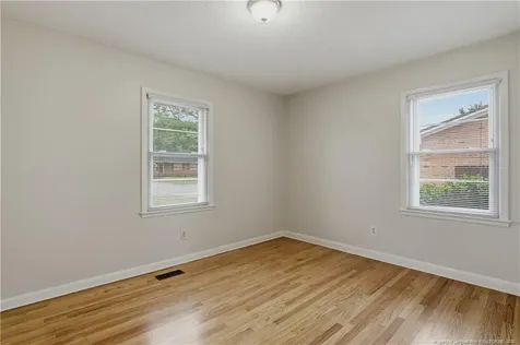 1913 Wayne Lane Fayetteville NC 28304