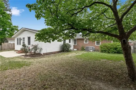 1913 Wayne Lane Fayetteville NC 28304