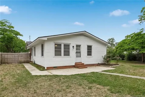 1913 Wayne Lane Fayetteville NC 28304
